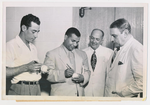 1951 Roy Campanella Vintage Photo. Signing Baseball in Puerto Rico. UPI Photo Image 1