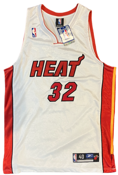 Shaquille O'Neal Signed Shaq Miami Heat Jersey. Auto PSA Image 5