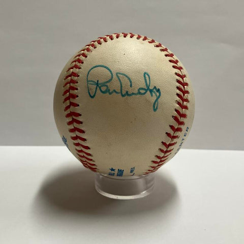 Ron Guidry Single Signed Baseball. 1980s Style Auto JSA Image 1