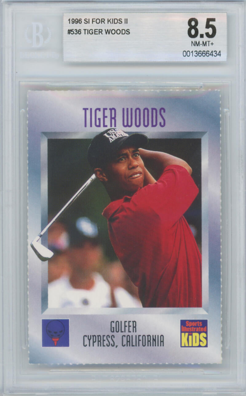 1996 Tiger Woods Rookie Sports Illustrated for Kids. Beckett 8.5 Image 1