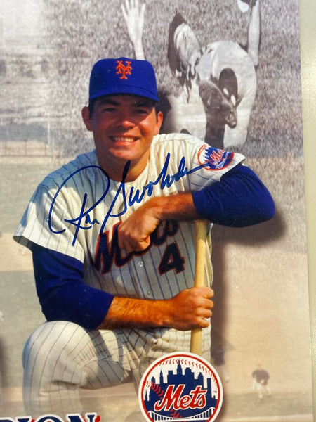 Jones, Agee, Swoboda 1969 NY Mets Signed 16x20 Photograph. Auto JSA Image 5