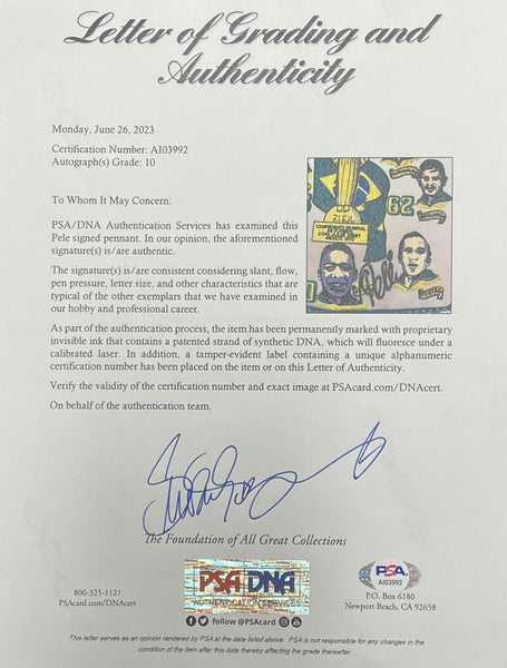 1970 Pele Signed Original World Cup Silk Championship Banner Pennant. PSA 10  Image 3