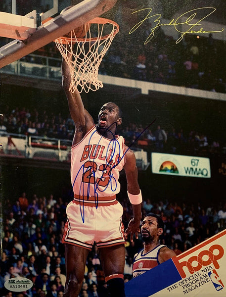 Rare Michael Jordan Signed 1986 Hoop Magazine, Rookie Era. JSA Image 2