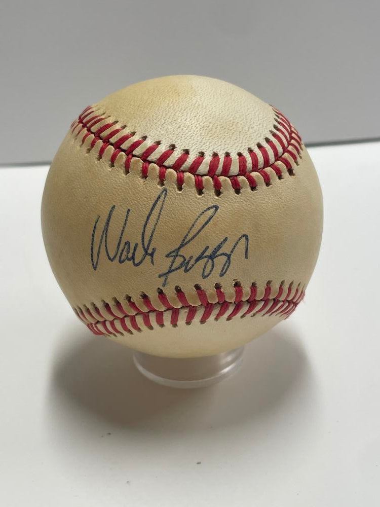 Wade Boggs Vintage 1980s Signed AL Baseball. Auto JSA  Image 1