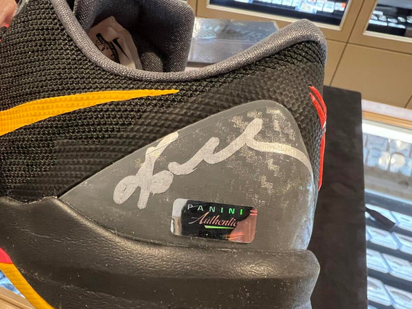 Kobe Bryant Signed Nike Zoom Venomenon Sneakers. Panini Authentic Image 2